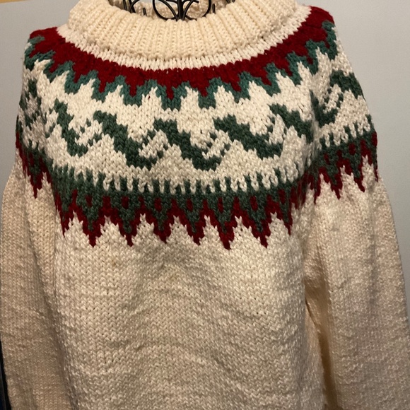 PULLOVER UNISEX FALL , WINTER HANDKNITTED brand new no tags - Picture 2 of 6